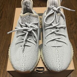 adidas Yeezy Boost 350 V2 Gray Sneakers